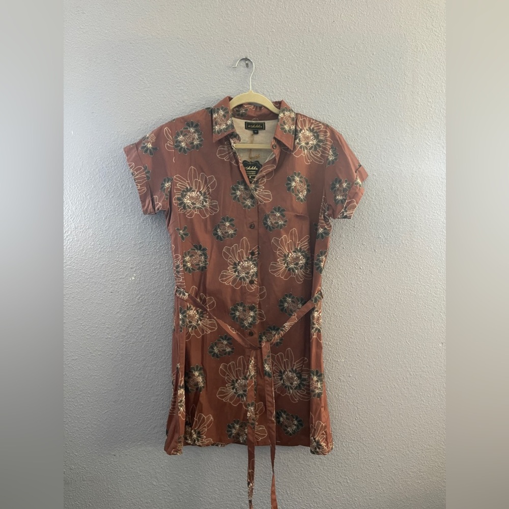 Kahulale’a Dress Medium NWT